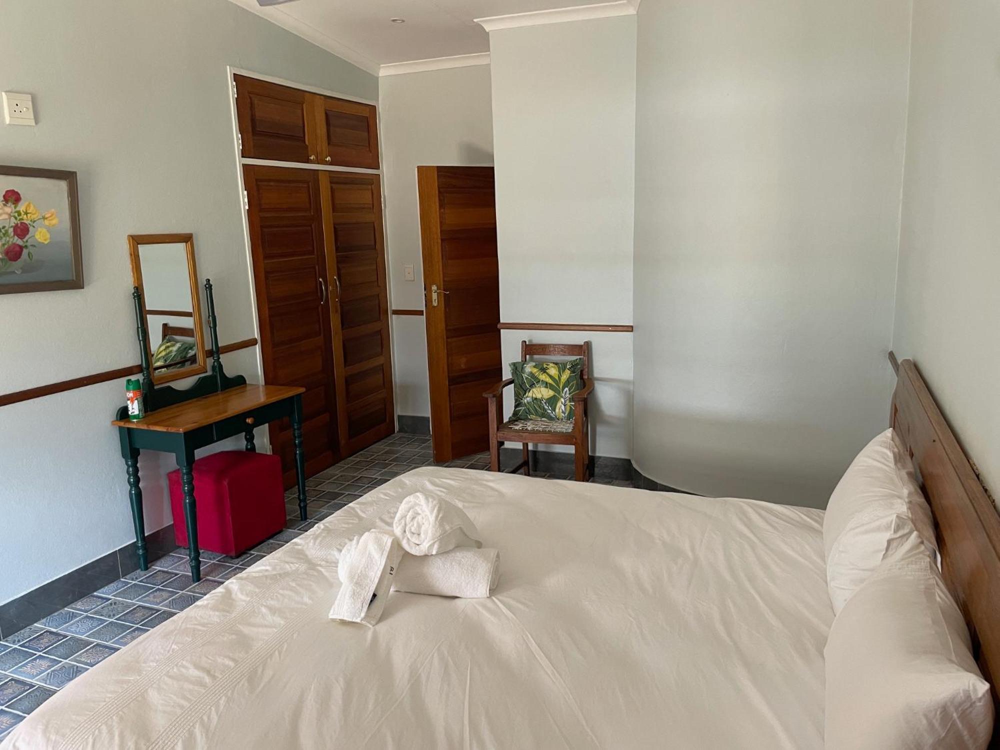 Eagles View Kungwini Hotel Бронкхорстпрут Екстериор снимка