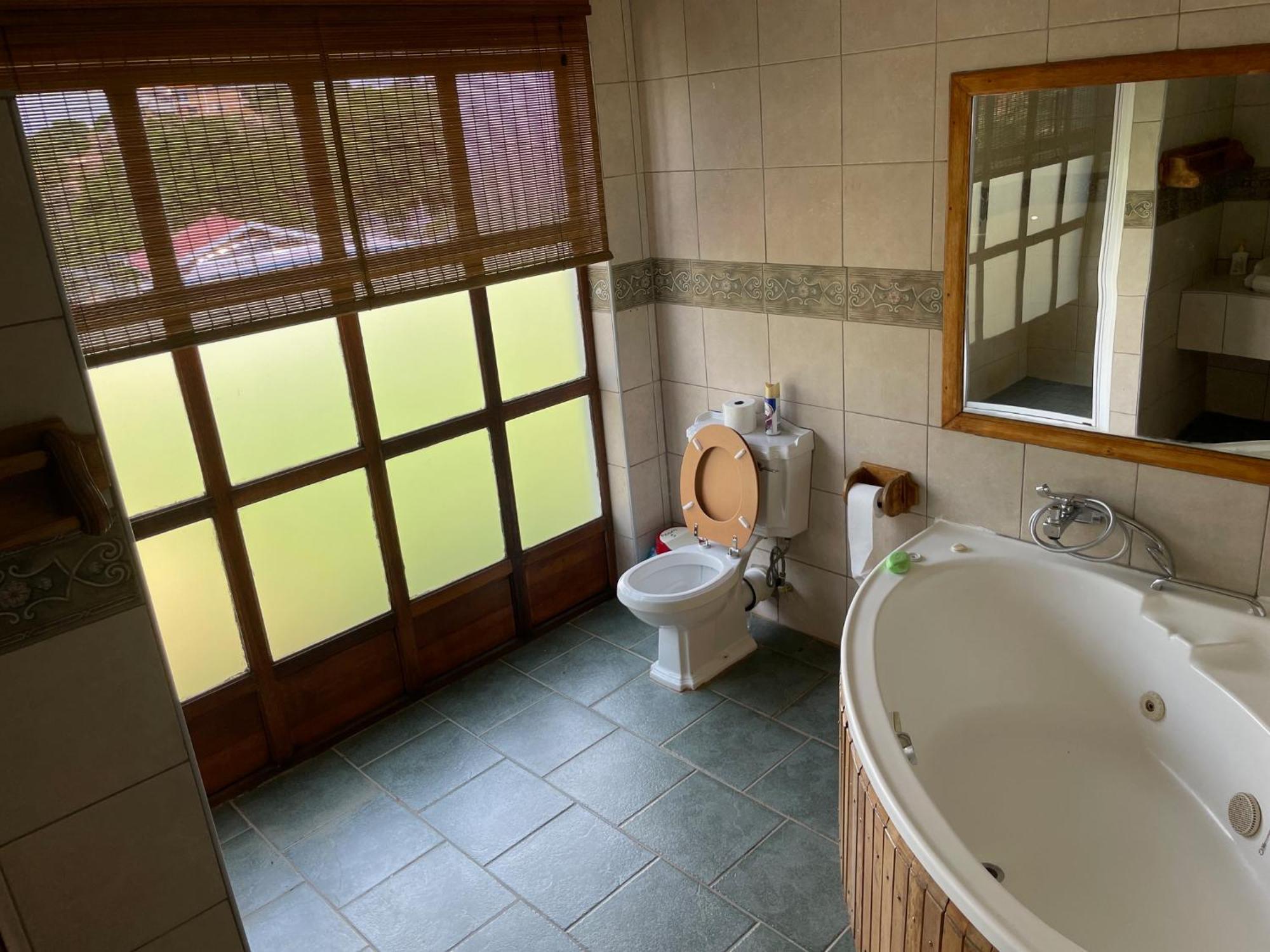 Eagles View Kungwini Hotel Бронкхорстпрут Екстериор снимка