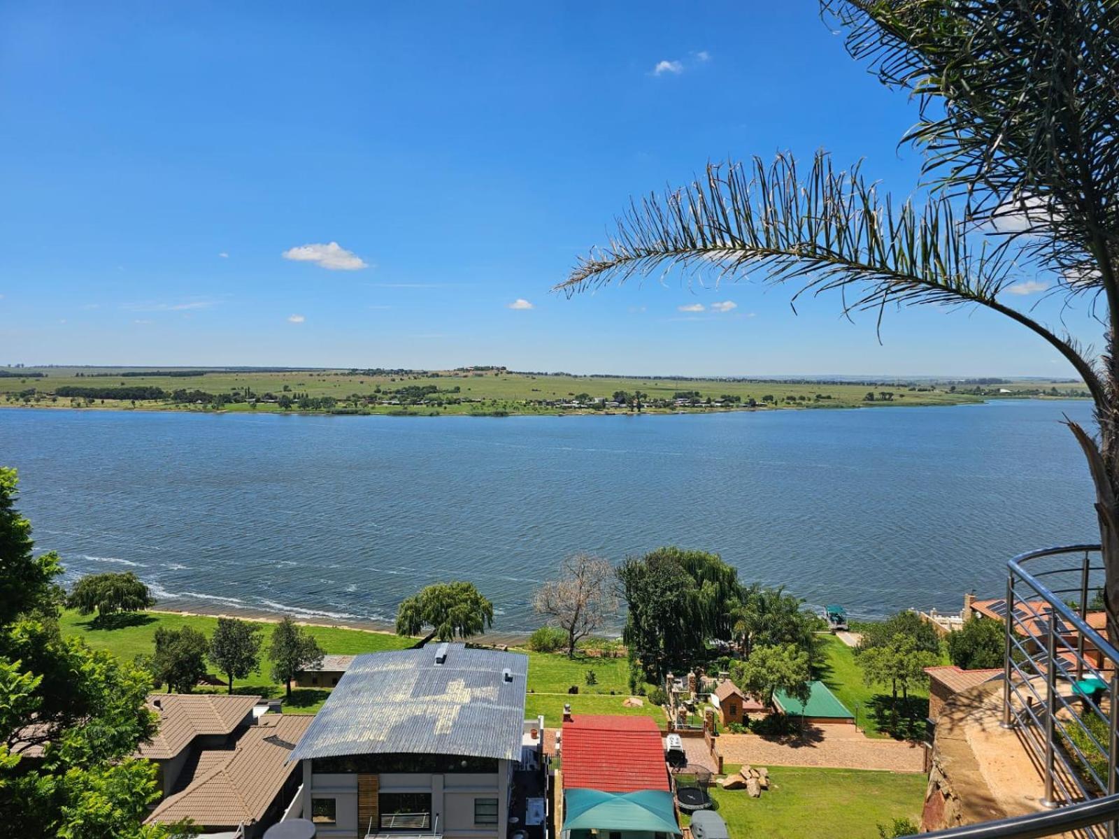 Eagles View Kungwini Hotel Бронкхорстпрут Екстериор снимка